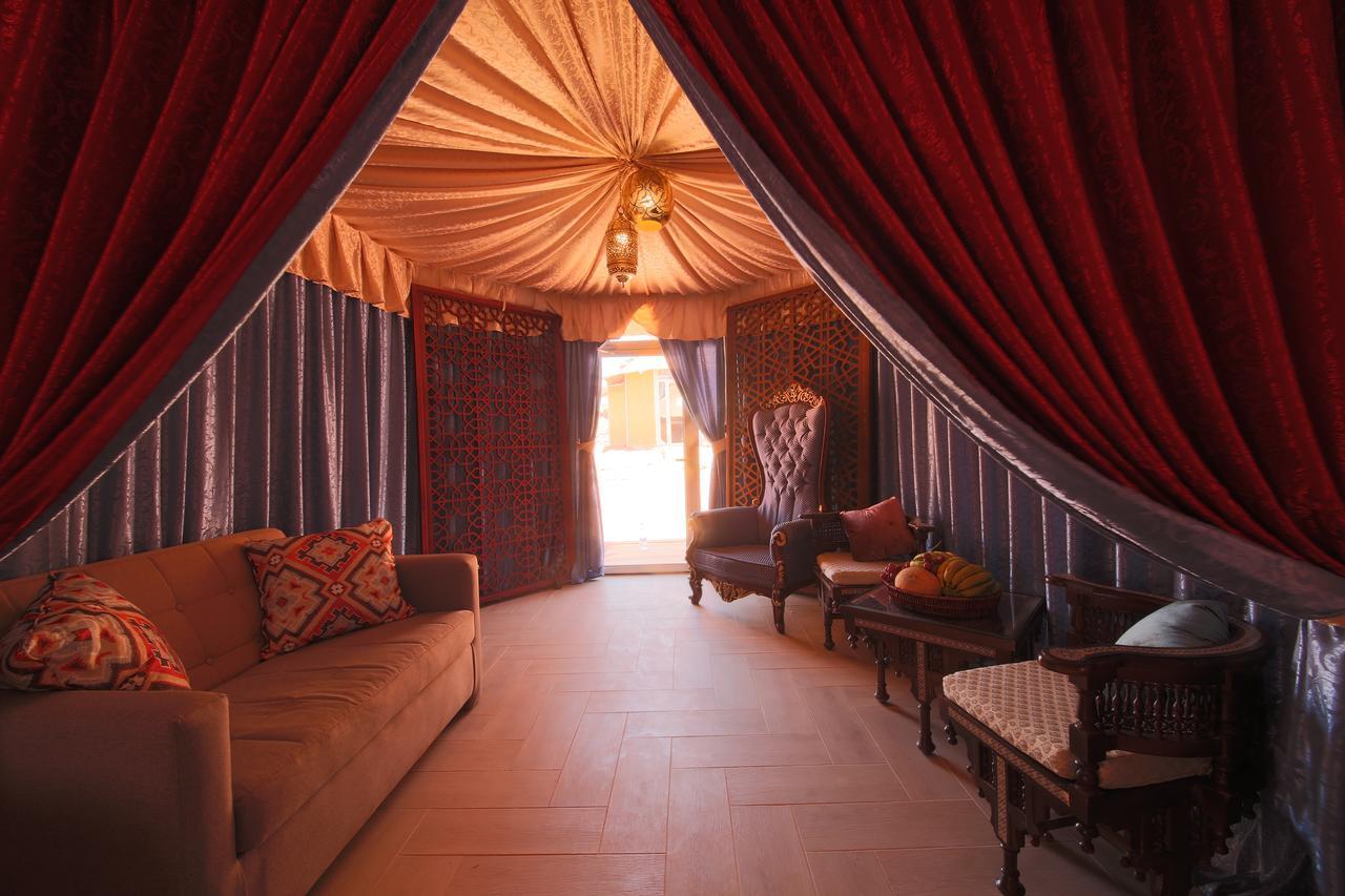 Отель Memories Aicha Luxury Camp Вади-Рам Экстерьер фото
