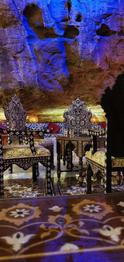 Отель Memories Aicha Luxury Camp Вади-Рам Экстерьер фото